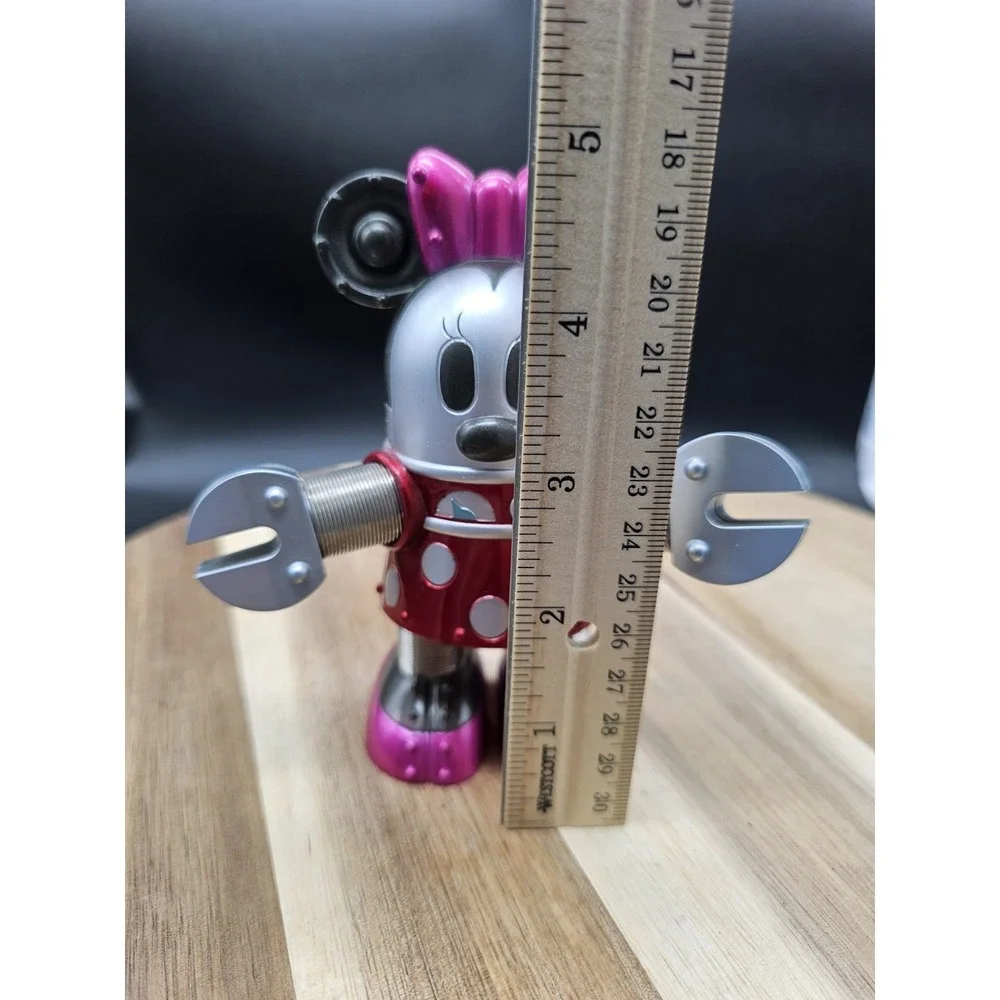 Disney Collections‎ Minnie Mouse Robot Figurine Rare